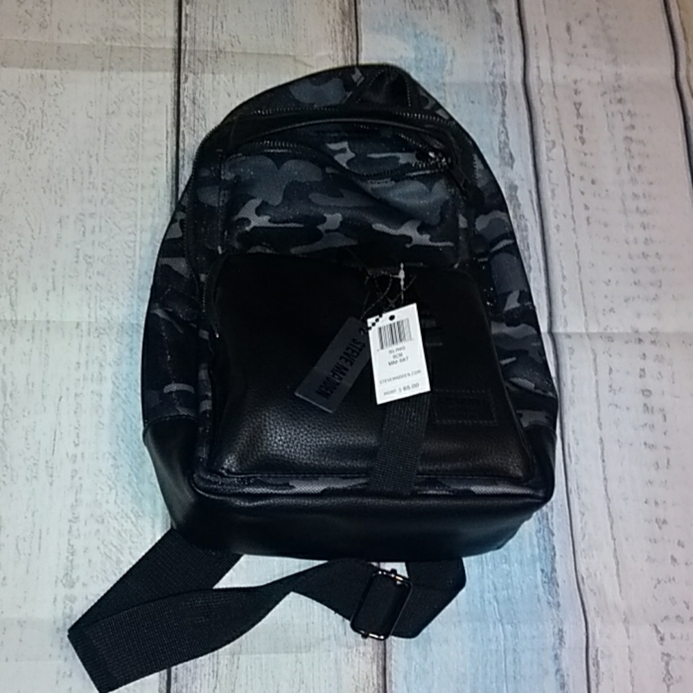 LAST CHANCE - Steve Madden backpack Camo